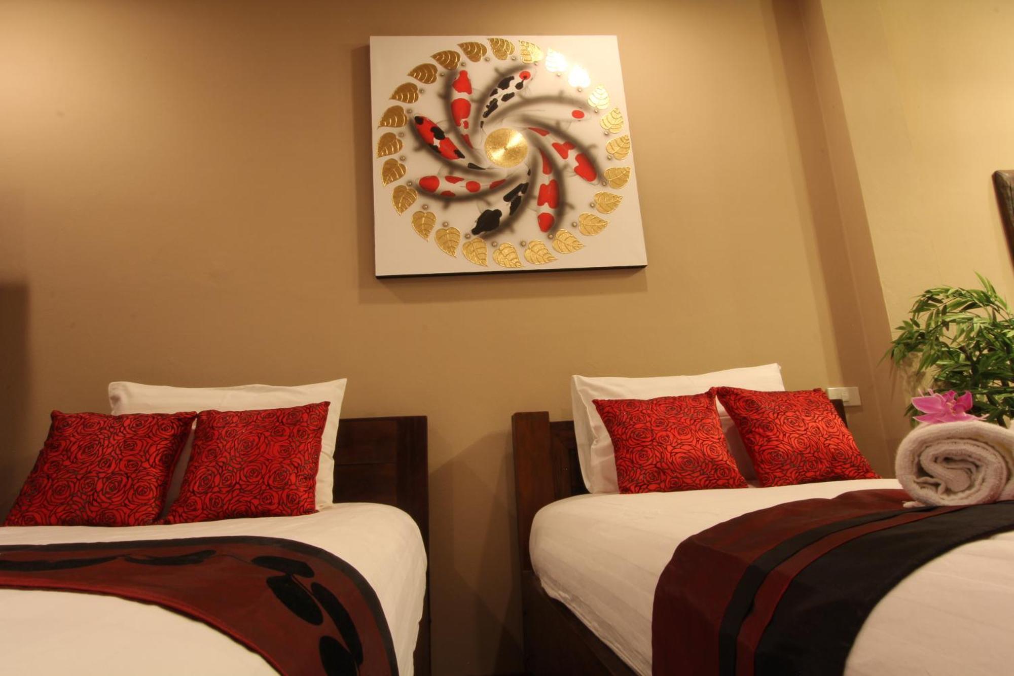 Thongran'S House Hotel Чиангмай Стая снимка